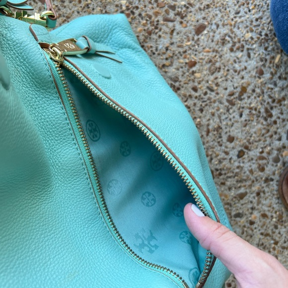 Tory Burch Crossbody - Picture 6 of 9